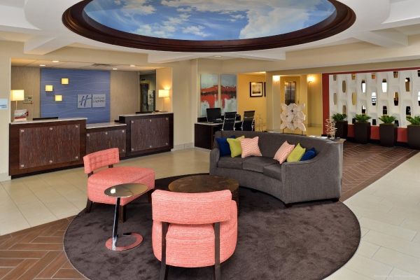 Holiday Inn Express & Suites TAMPA AIRPORT (Tampa)